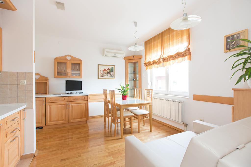 Galileo Apartment Загреб Екстериор снимка
